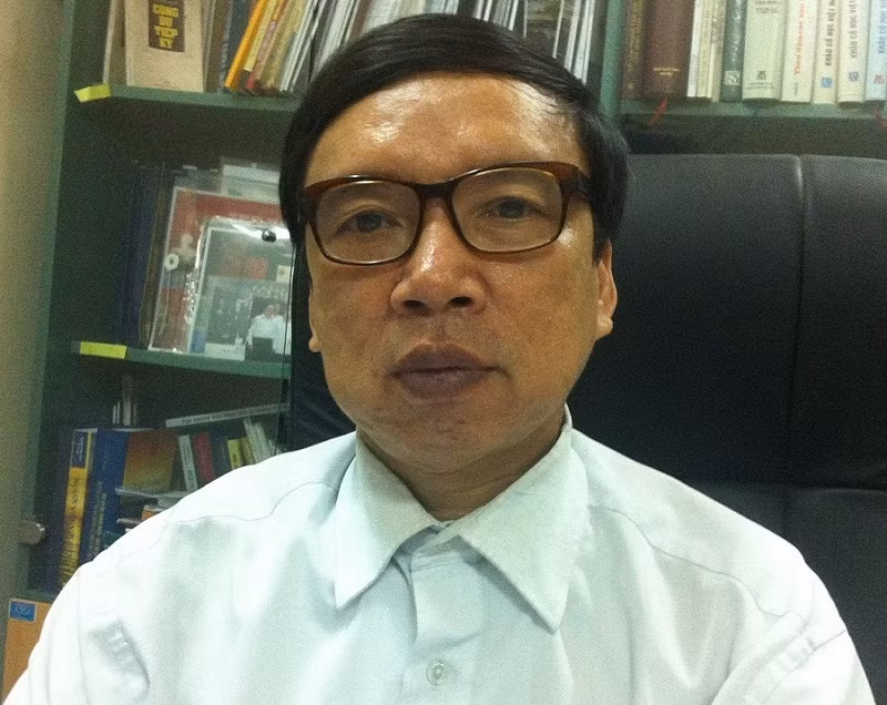PGS.TS Tống Trung Tín - Viện trưởng Viện Khảo cổ học.