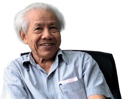 Bê nguyên bộ sách đã dùng 40 năm, Giáo sư Đại đã tự loại mình ra khỏi cuộc chơi