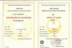 Từ 1/3/2020, hình thức đào tạo là nội dung được ghi trên phụ lục văn bằng chứ không còn được ghi trên văn bằng giáo dục đại học như trước đây. (Ảnh nguồn báo An ninh thủ đô) Từ 1/3/2020, hình thức đào tạo là nội dung được ghi trên phụ lục văn bằng chứ không còn được ghi trên văn bằng giáo dục đại học như trước đây. (Ảnh nguồn báo An ninh thủ đô)