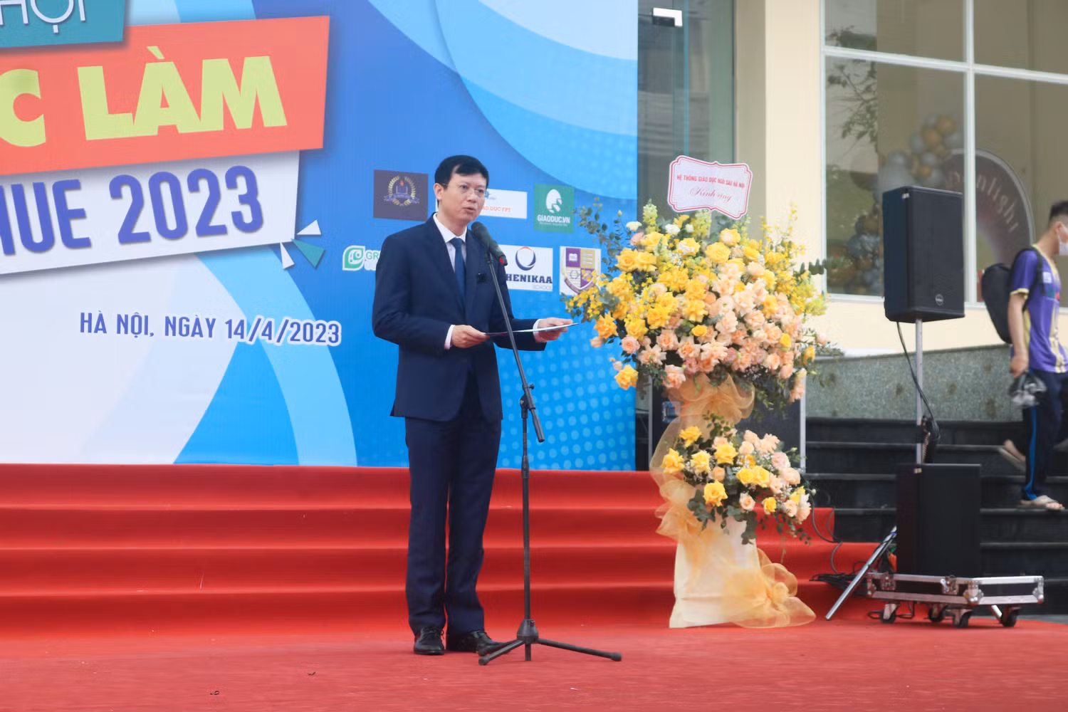 Phó Giáo sư, Tiến sĩ Nguyễn Văn Hiền - Phó hiệu trưởng Trường Đại học Sư phạm Hà Nội phát biểu tại sự kiện.