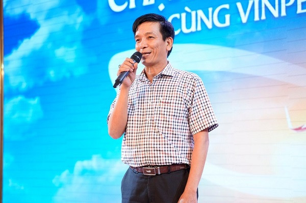 Ông Trần Văn Bình chia sẻ trong hội thảo. Ông Trần Văn Bình chia sẻ trong hội thảo.