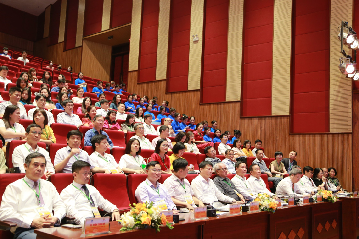 GDVN-ht-gd địa phương (2).jpg