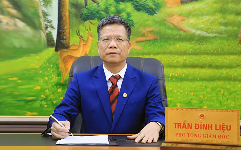 Phó Tổng Giám đốc Bảo hiểm xã hội Việt Nam Trần Đình Liệu. Phó Tổng Giám đốc Bảo hiểm xã hội Việt Nam Trần Đình Liệu.