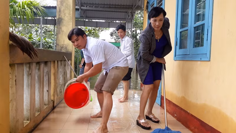 Quảng Nam không tổ chức kỷ niệm ngày nhà giáo Việt Nam ảnh 2 Quảng Nam không tổ chức kỷ niệm ngày nhà giáo Việt Nam ảnh 2