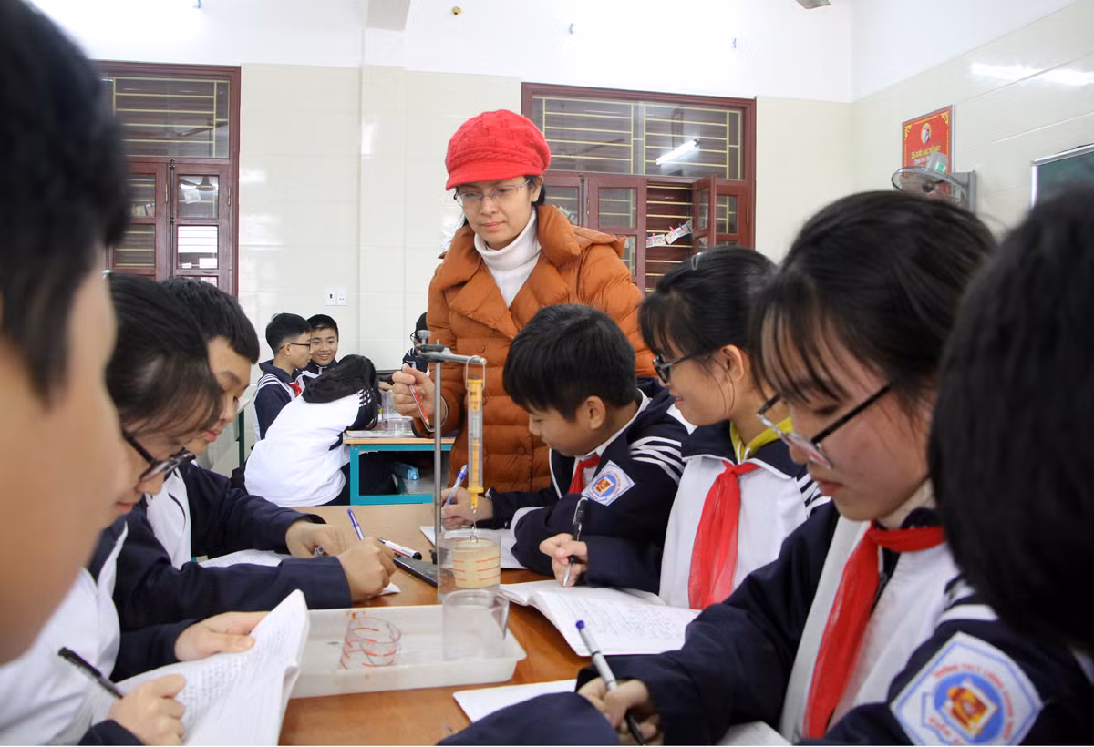 Cô Chang là một trong những giáo viên tiên phong trong dạy học tích hợp STEM (Ảnh: Lã Tiến) Cô Chang là một trong những giáo viên tiên phong trong dạy học tích hợp STEM (Ảnh: Lã Tiến)