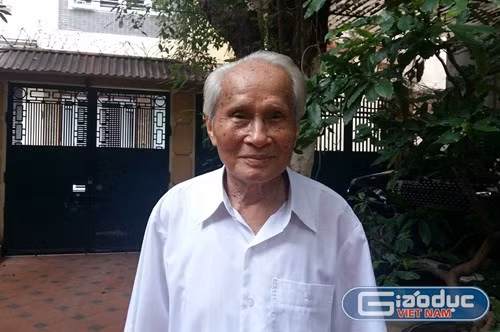 Trung tướng Nguyễn Quốc Thước cho rằng, có quá nhiều cán bộ hư hỏng thì dân còn khổ. ảnh: Ngọc Quang. Trung tướng Nguyễn Quốc Thước cho rằng, có quá nhiều cán bộ hư hỏng thì dân còn khổ. ảnh: Ngọc Quang.