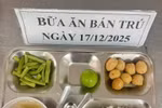 Một suất ăn bán trú hoàn chỉnh của học sinh Trường trung học phổ thông Trưng Vương. Ảnh do nhà trường cung cấp.