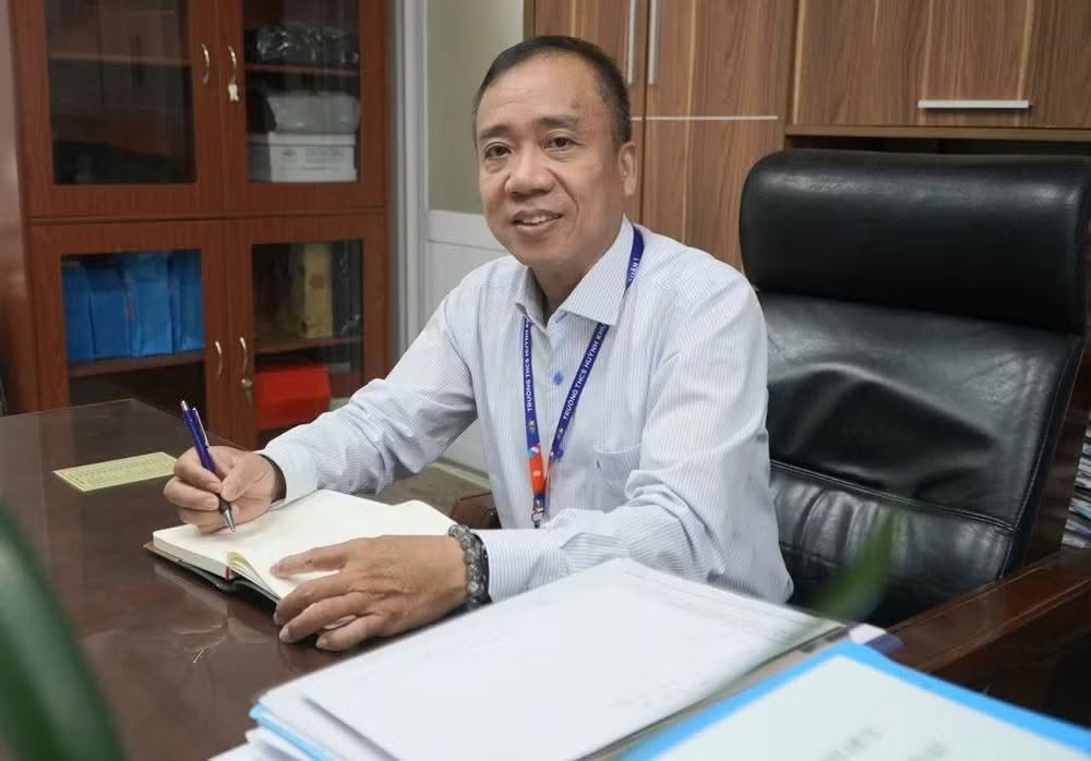 khoangdu.jpg