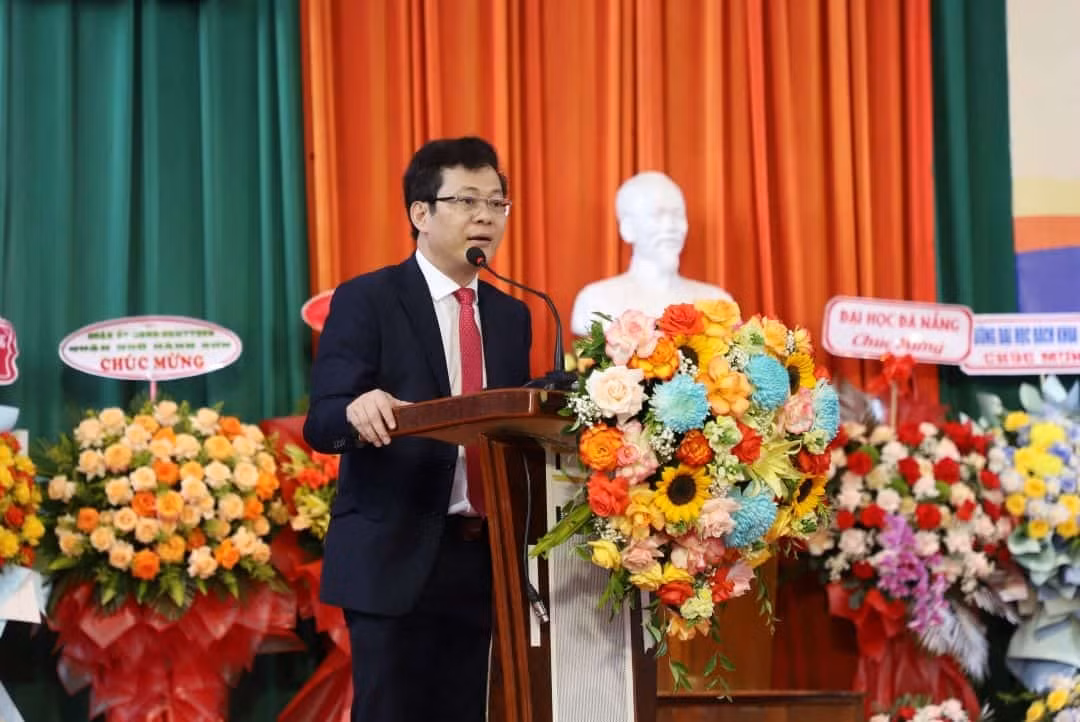 Phó Giáo sư, Tiến sĩ Lê Văn Huy - Hiệu trưởng Trường Đại học Kinh tế - Đại học Đà Nẵng. Ảnh: website nhà trường