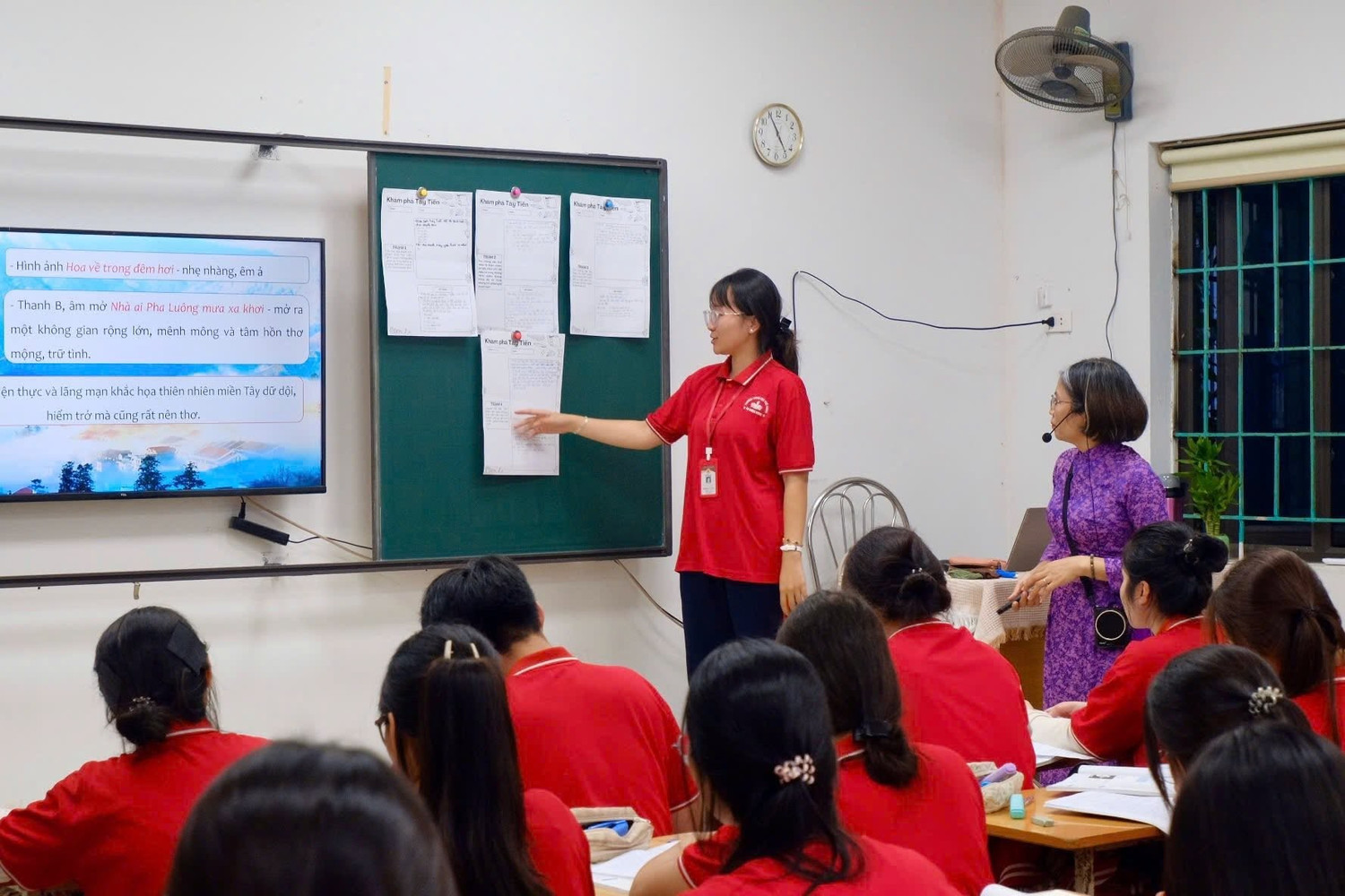 Học sinh Trường Trung học phổ thông An Dương Vương (Hà Nội) trong một tiết học. Ảnh: FBNT