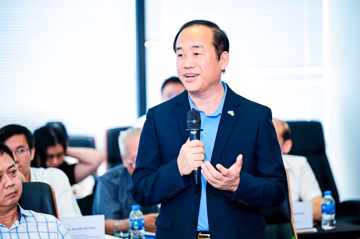 Phó Giáo sư, Tiến sĩ Nguyễn Thanh Tùng - Phó Chủ tịch EVP Tập đoàn, Hiệu trưởng Trường Đại học CMC chia sẻ tại tọa đàm.