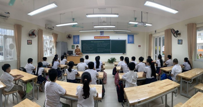 hs-hn-1-1486-2943.jpg