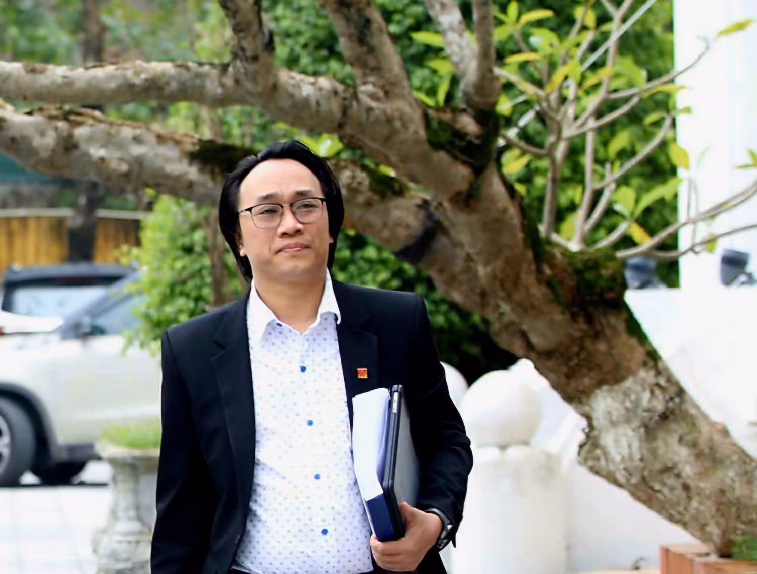 ts-phan-le-chung.jpg