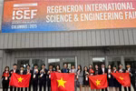 Đoàn học sinh Việt Nam giành giải cao nhất từ trước đến nay tại ISEF 2025